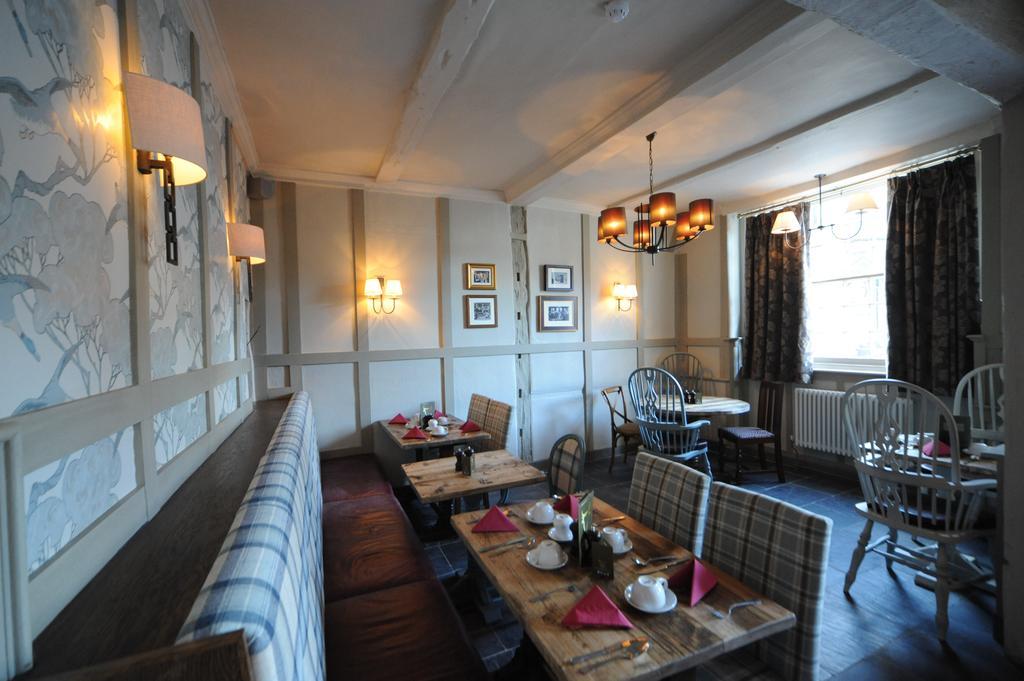 The Bull Hotel Stony Stratford Buitenkant foto